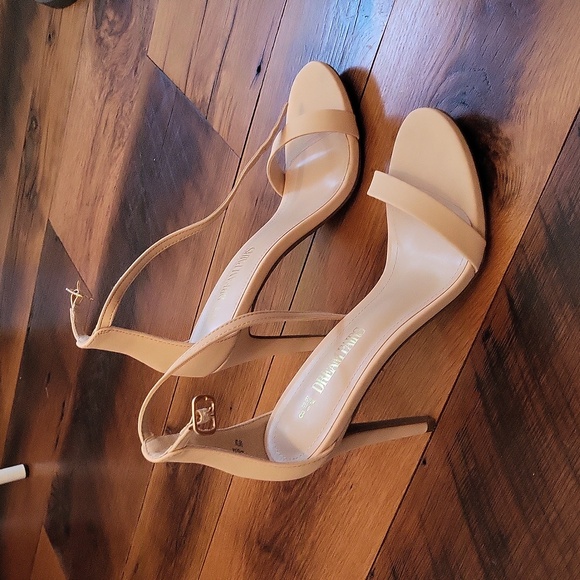 Dream Paris Nude Stilettos - Picture 3 of 4